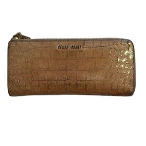 Authentic Miu Miu Leather Tan Zippy Wallet